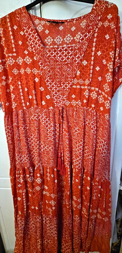 Rust white floral smocked - floral,