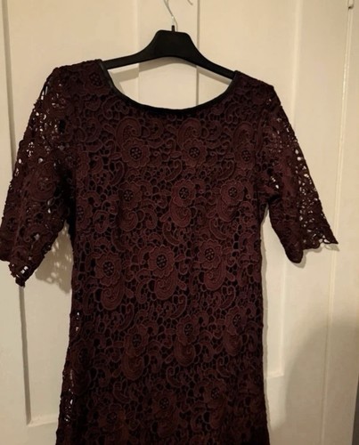 Redoute burgundy floral - la,