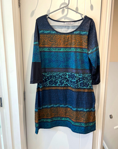 Miss look geometric pattern - miss,